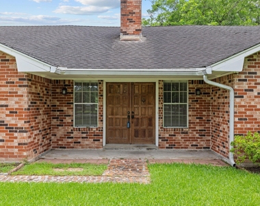 120 Texas Avenue - Photo Thumbnail 4