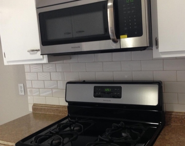 927 Three Forks Drive - Photo Thumbnail 17