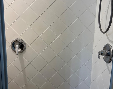 927 Three Forks Drive - Photo Thumbnail 25