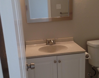 927 Three Forks Drive - Photo Thumbnail 13