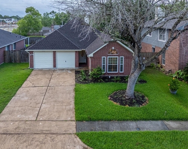 3503 Riverside Drive - Photo Thumbnail 1