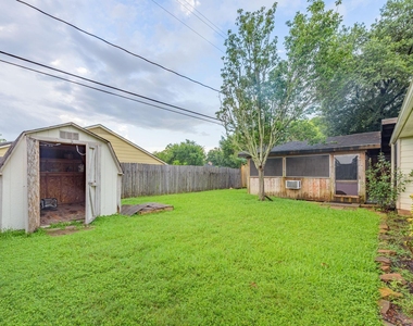 3503 Riverside Drive - Photo Thumbnail 25