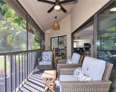 15121 Bagpipe Way - Photo Thumbnail 4