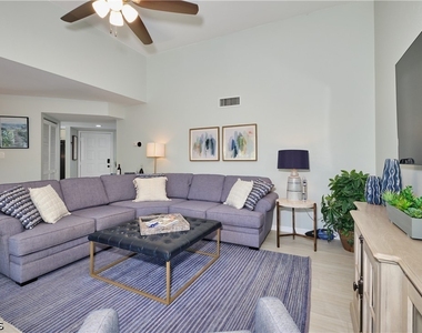 15121 Bagpipe Way - Photo Thumbnail 6