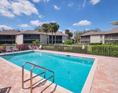 15121 Bagpipe Way - Photo Thumbnail 26