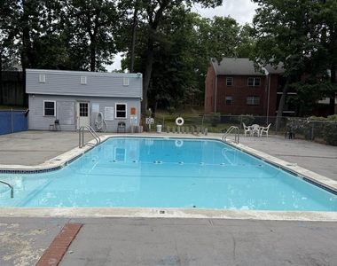 2 Louisburg - Photo Thumbnail 11