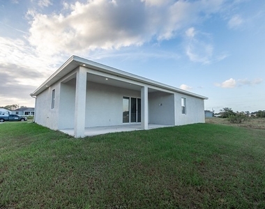 2911 48th Street Sw - Photo Thumbnail 14