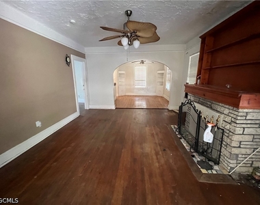 3835 Lake Street - Photo Thumbnail 9
