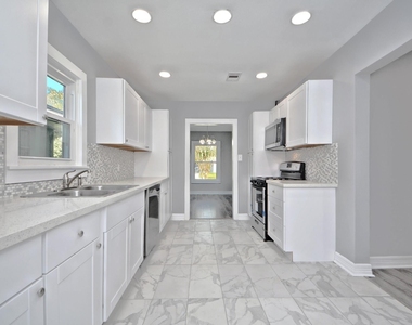 3834 Rosedale Street - Photo Thumbnail 2