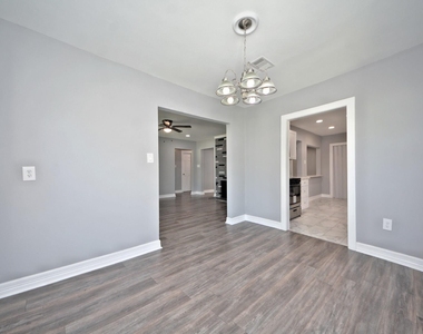 3834 Rosedale Street - Photo Thumbnail 7