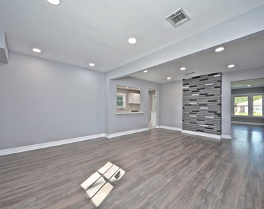 3834 Rosedale Street - Photo Thumbnail 20