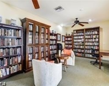 12520 Equestrian Circle - Photo Thumbnail 11