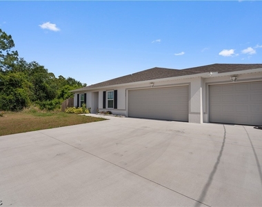 2706 9th Street Sw - Photo Thumbnail 2