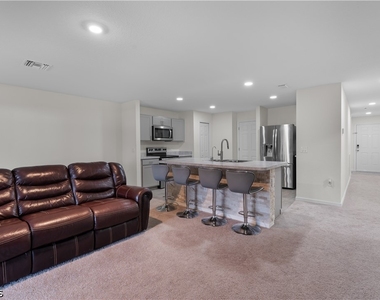 2706 9th Street Sw - Photo Thumbnail 18