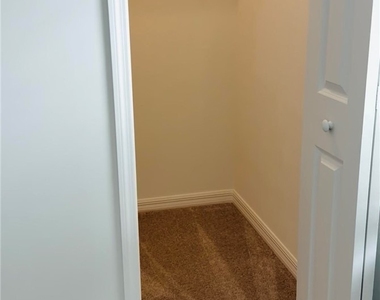 4228 Caterina Court - Photo Thumbnail 14