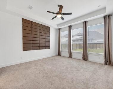 32018 Crested Knoll Court - Photo Thumbnail 21