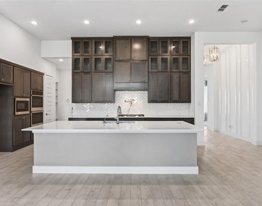 32018 Crested Knoll Court - Photo Thumbnail 15