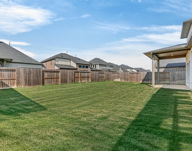 32018 Crested Knoll Court - Photo Thumbnail 46