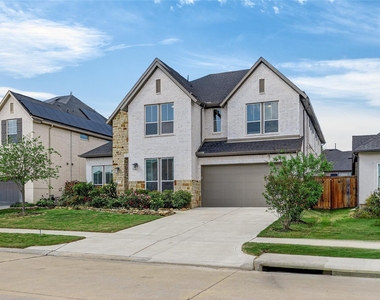 32018 Crested Knoll Court - Photo Thumbnail 1