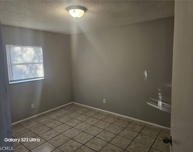2708 Broadway - Photo Thumbnail 6