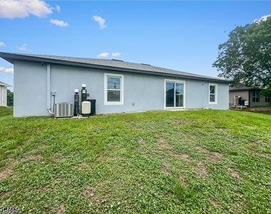 3309 10th Street W - Photo Thumbnail 35