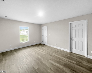 3309 10th Street W - Photo Thumbnail 21