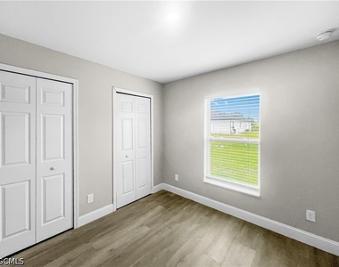 3309 10th Street W - Photo Thumbnail 13