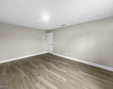 3309 10th Street W - Photo Thumbnail 24