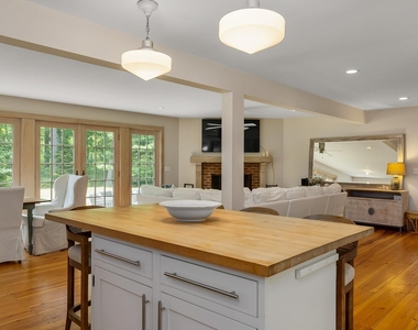 71 W Atlantic - Photo Thumbnail 9