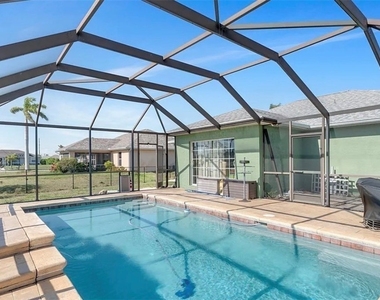 2152 Nw 22nd Place - Photo Thumbnail 1