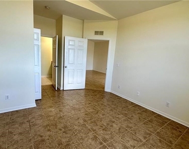 4299 Bellasol Circle - Photo Thumbnail 22