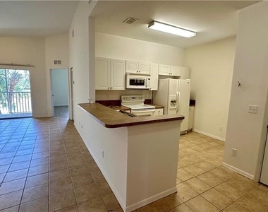 4299 Bellasol Circle - Photo Thumbnail 5