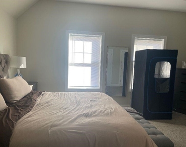 28 Campbell - Photo Thumbnail 9