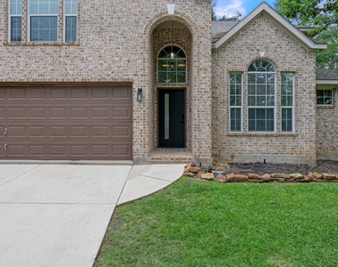 3215 Canterbury Lane - Photo Thumbnail 1