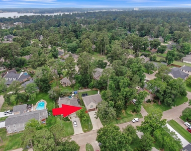 3215 Canterbury Lane - Photo Thumbnail 34