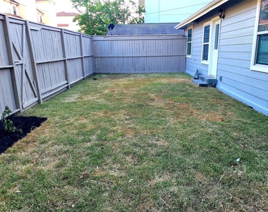 1501 Asbury Street - Photo Thumbnail 18
