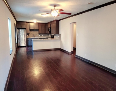1501 Asbury Street - Photo Thumbnail 4