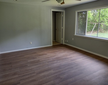 6027 Belneath Street - Photo Thumbnail 6