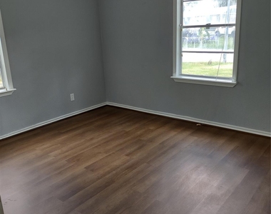 6027 Belneath Street - Photo Thumbnail 5
