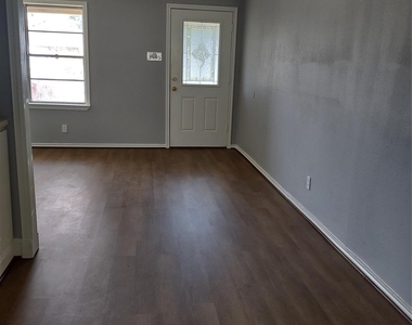 6027 Belneath Street - Photo Thumbnail 2