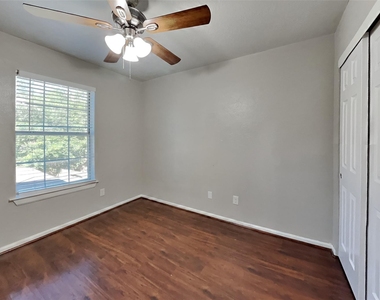 7619 Almond Springs Drive - Photo Thumbnail 14