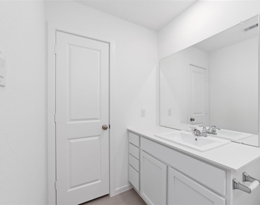 26810 Prairie Smoke Lane - Photo Thumbnail 9