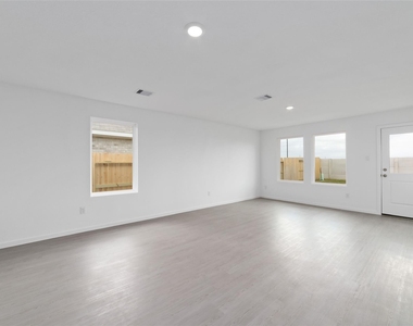 26810 Prairie Smoke Lane - Photo Thumbnail 13