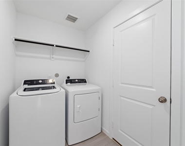 26810 Prairie Smoke Lane - Photo Thumbnail 15