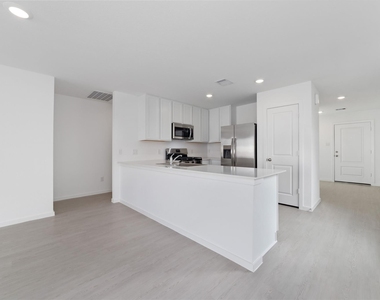 26810 Prairie Smoke Lane - Photo Thumbnail 6