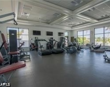 2357 Gulf Shore Boulevard N - Photo Thumbnail 34