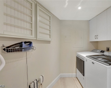 2357 Gulf Shore Boulevard N - Photo Thumbnail 23