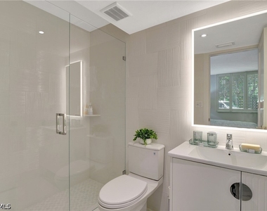 2357 Gulf Shore Boulevard N - Photo Thumbnail 19