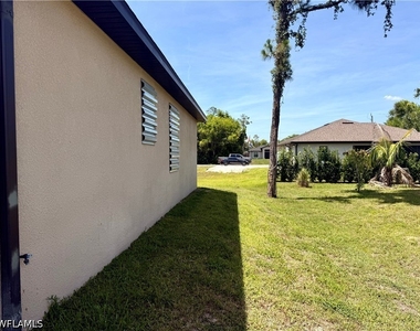 5560 Belrose Street - Photo Thumbnail 25