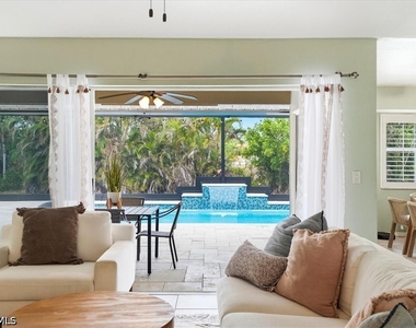 27376 Imperial Oaks Circle - Photo Thumbnail 8